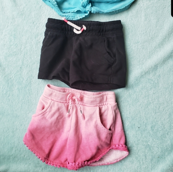 Girl's Bundle #22 - Picture 6 of 6